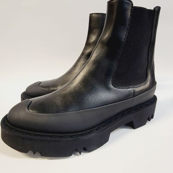 Aquatalia Holly Black Leather Lug Sole Emo Goth Combat Boot Dust Bag Size 8 NIB - Picture 5 of 14